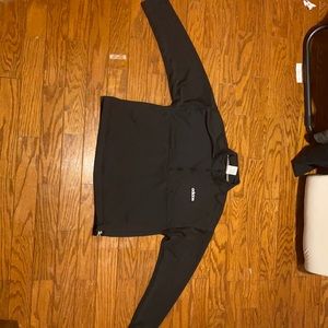 L, adidas half zip up sweatshirt with big pocket.